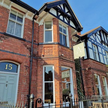 Alcuin Lodge Guest House York Exterior photo